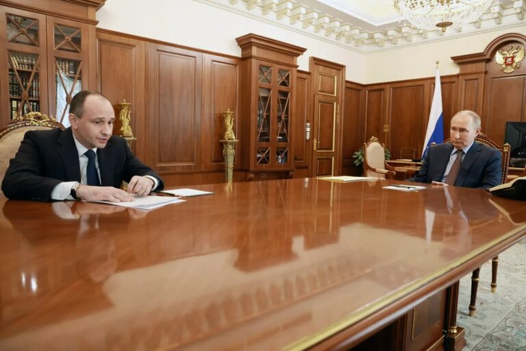 Путин: доходы растут, но лишних денег нет