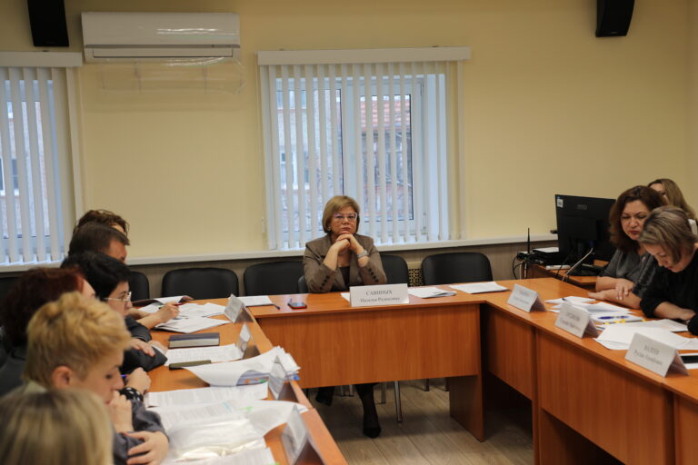 Совещание по вопросу отражения в бухгалтерском учете недвижимого имущества, предоставленного муниципальным учреждениям в безвозмездное пользование.